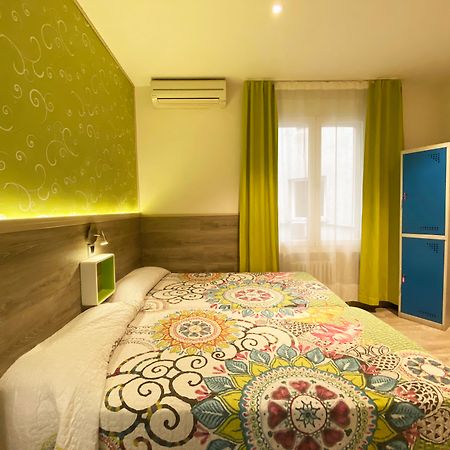 Hostel MuchoMadryt Zewnętrze zdjęcie