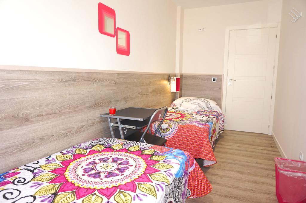Hostel MuchoMadryt Pokój zdjęcie