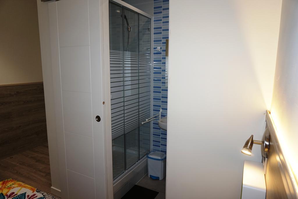 Hostel MuchoMadryt Zewnętrze zdjęcie