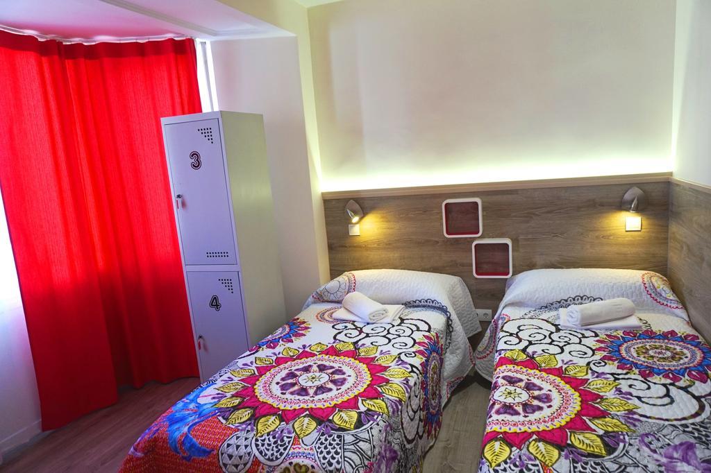 Hostel MuchoMadryt Pokój zdjęcie