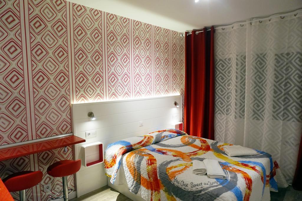Hostel MuchoMadryt Zewnętrze zdjęcie