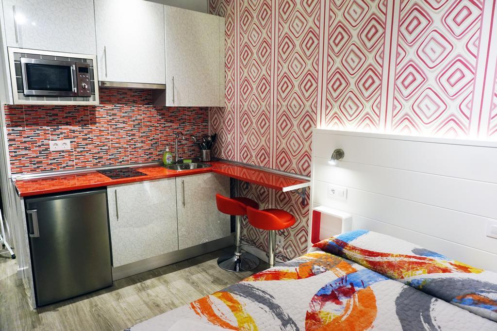 Hostel MuchoMadryt Zewnętrze zdjęcie