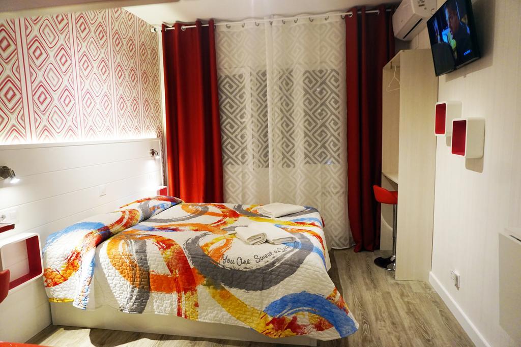 Hostel MuchoMadryt Zewnętrze zdjęcie
