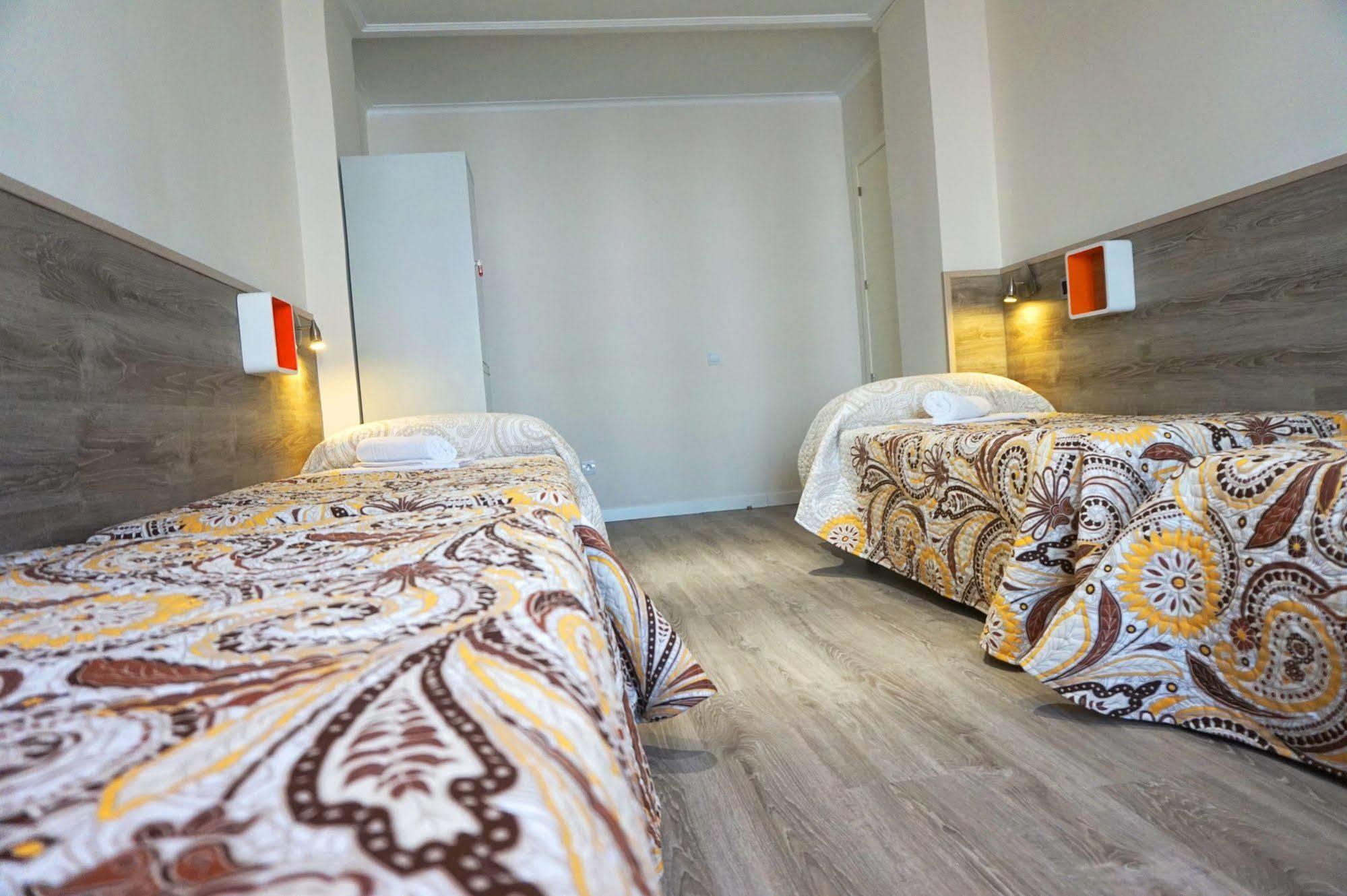 Hostel MuchoMadryt Zewnętrze zdjęcie